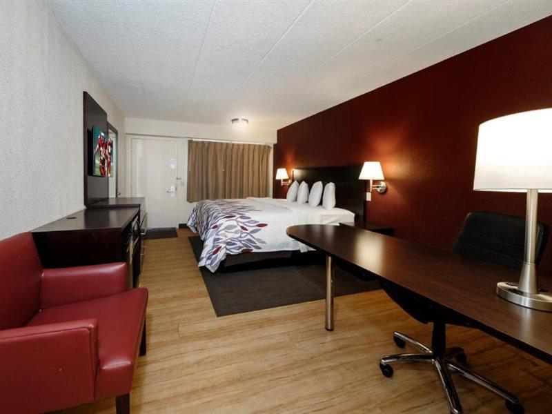 Red Roof Inn Lansing East - Msu Exterior foto