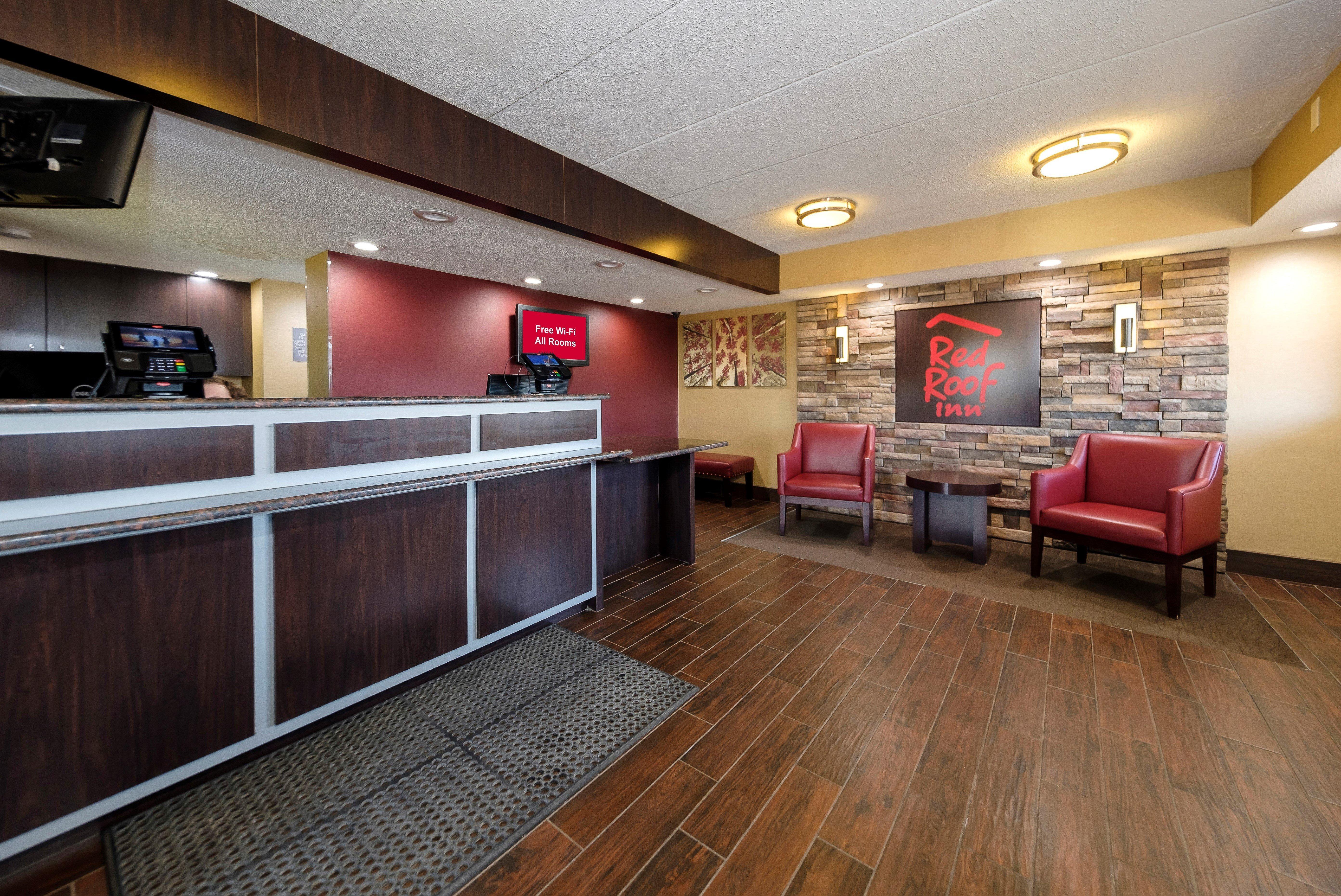 Red Roof Inn Lansing East - Msu Exterior foto